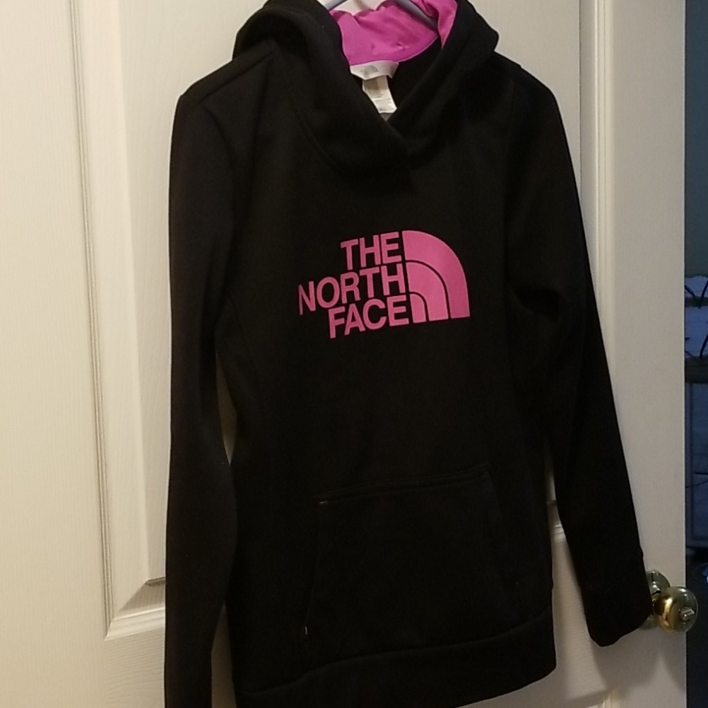 North face Pullover Sweater/Jacket